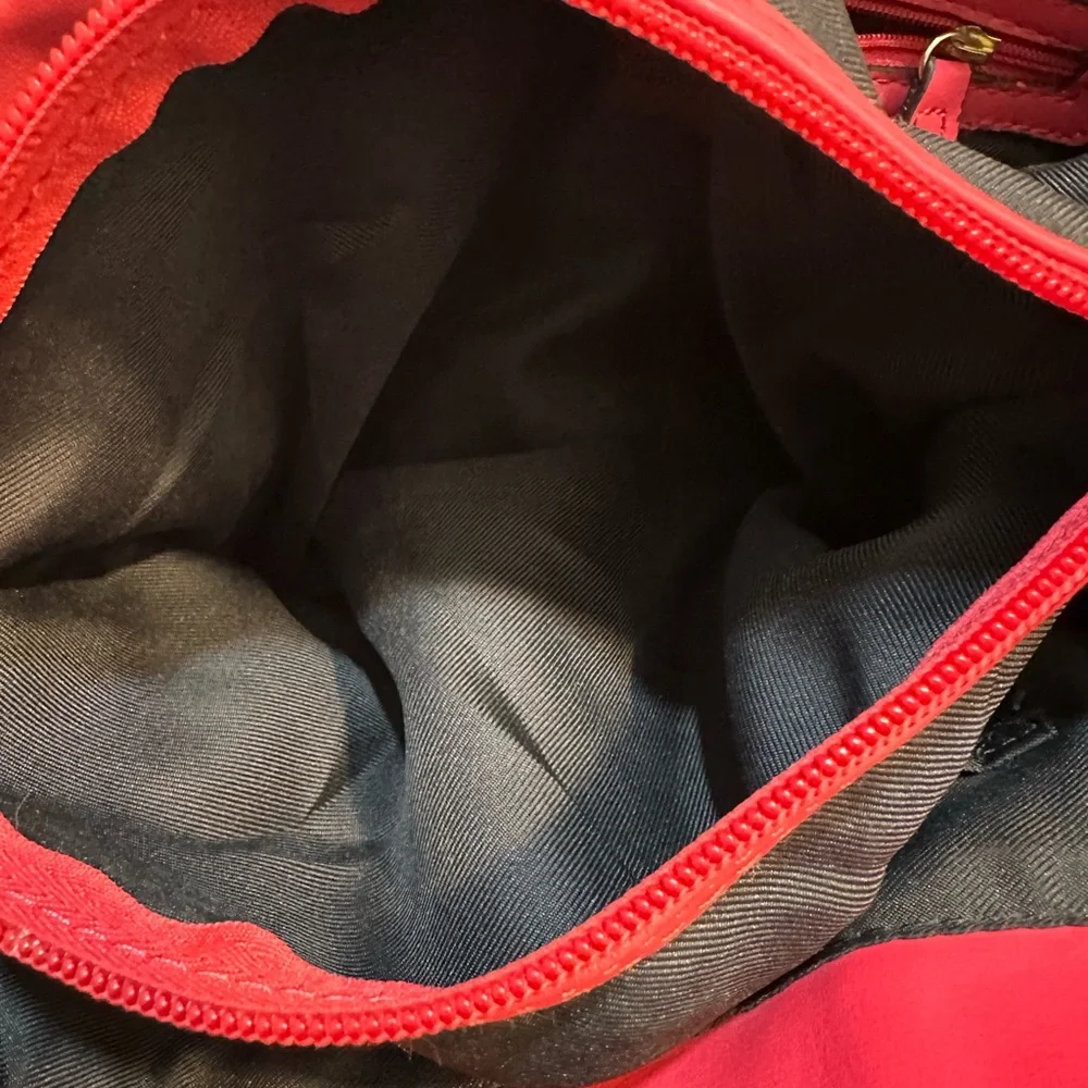 Merona Pink triple pocket shoulder purse with bow. - Picture 9 of 9